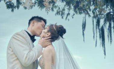 冷知识分享平台-大肚能容,容天下难容之事 开口便笑,笑世间可笑之人。这到底是对联还是一句诗啊?如果是诗出自何处啊,发现奇闻异事的乐趣!